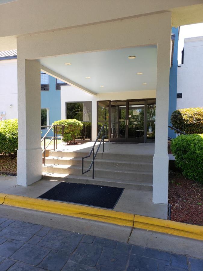 Quality Inn & Suites Clemmons I-40 Exterior foto